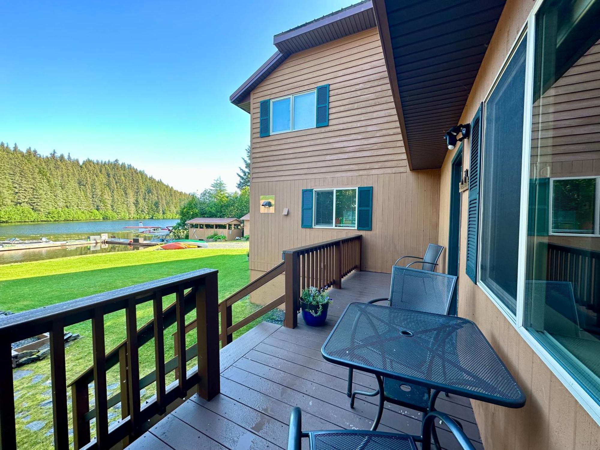 Bear Lake Lodgings B&B Seward Exterior foto